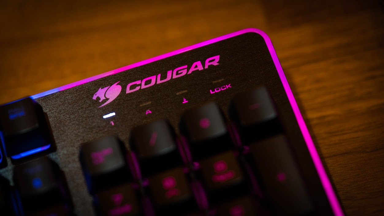 Cougar-DeathFire-keyboard-mouse-3_0