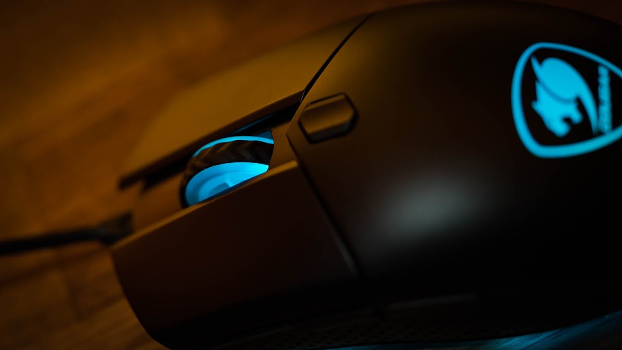 Cougar-DeathFire-keyboard-mouse-9